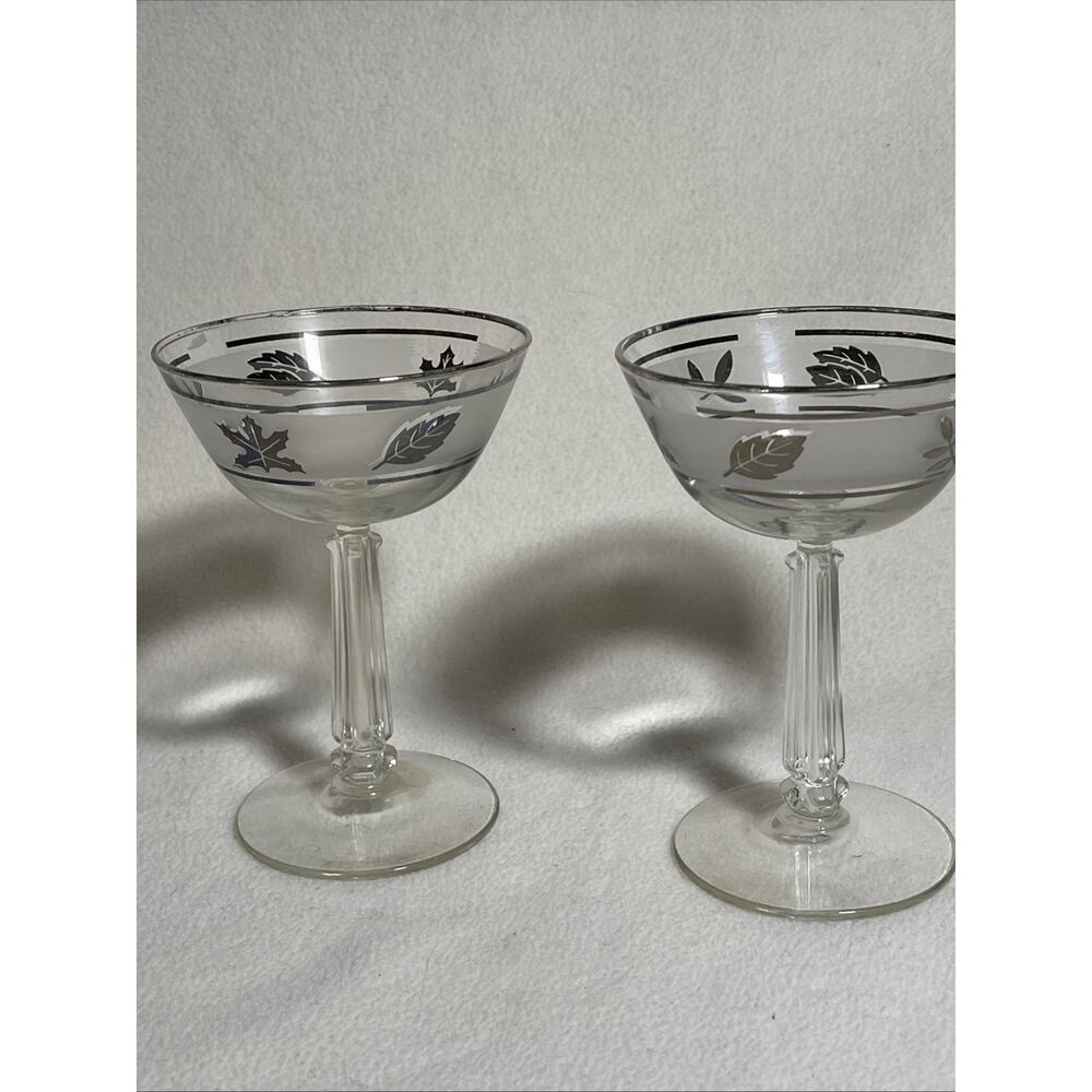 Set of 2 Libbey Glass Company Silver Leaf Frosted Champagne Coupe Glasses